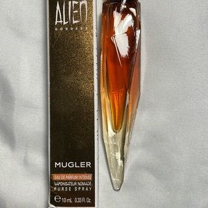 New-in box Alien Goddess Purse Spray.  10ml/0.33 FL OZ.  EDP Intense.